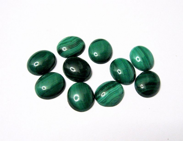 Edelstein Cabochon Malachit 12x10 mm